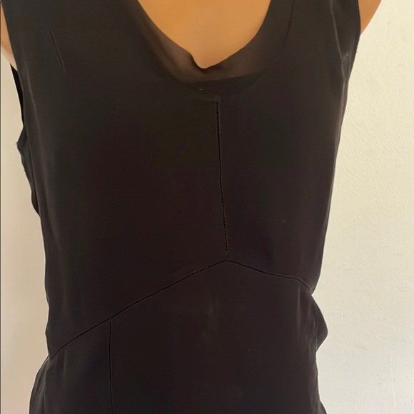 Tory Burch Silk Chiffon Black Sleeveless Women's Top with Seaming Details - Picture 2 of 10
